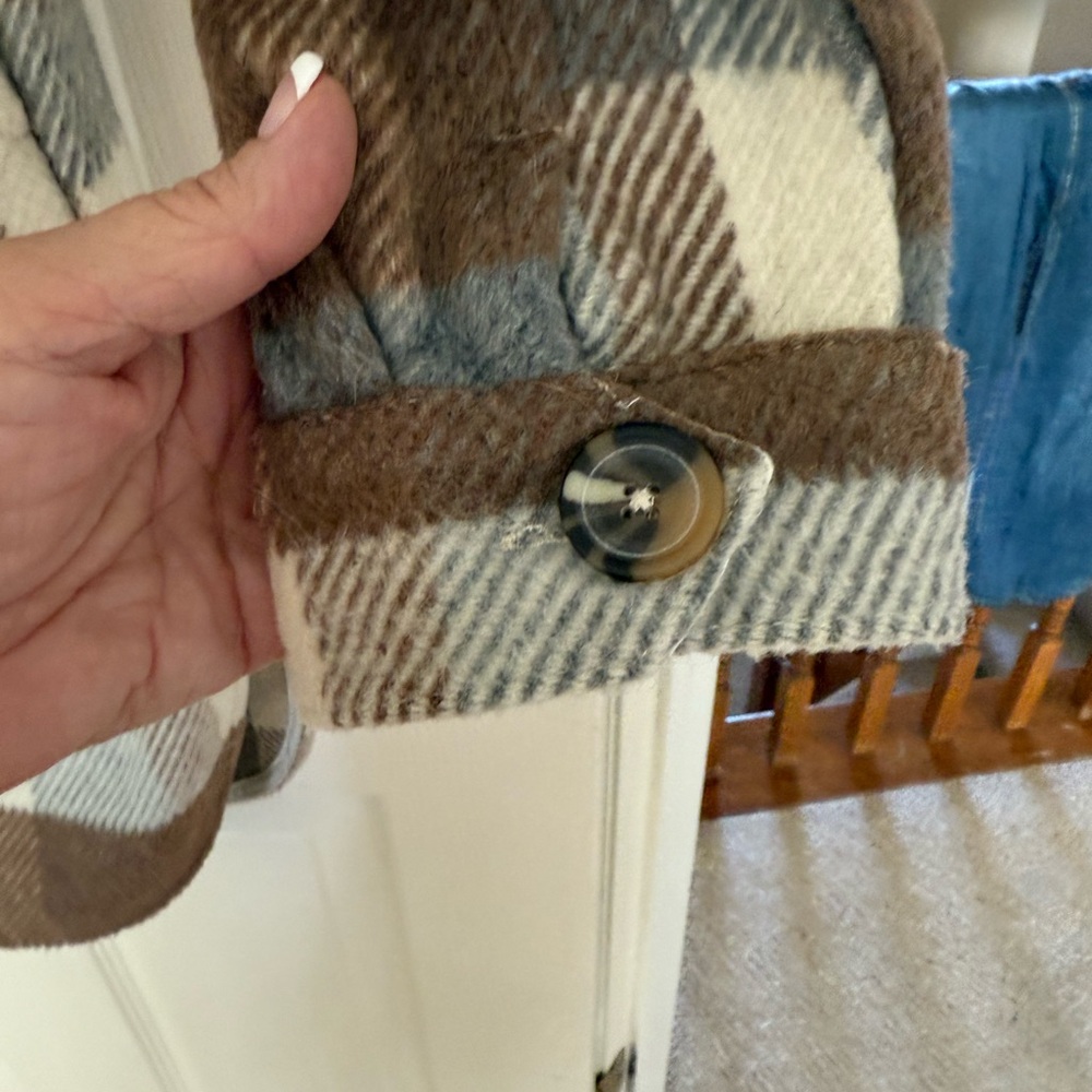 Evereve Oversized Plaid Shacket Xl - Picture 7 of 9